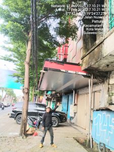 Bekas Hotel Disulap Jadi Gudang, , Camat Wajo dan Satpol PP Sidak Toko Ektong